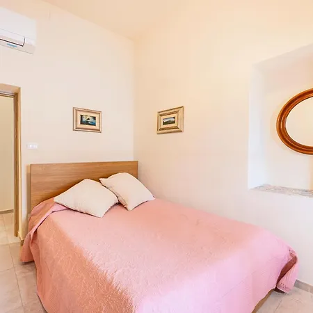 Cosmopoli - La Stella